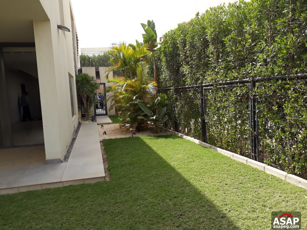 Twin House with Garden for Rent in Allegria