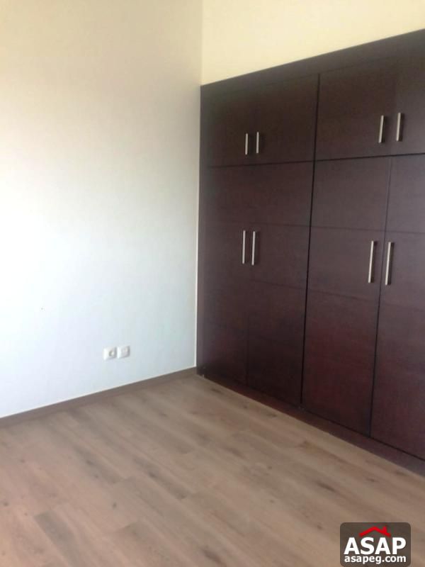 Apartment with Pool View in Uptown Cairo