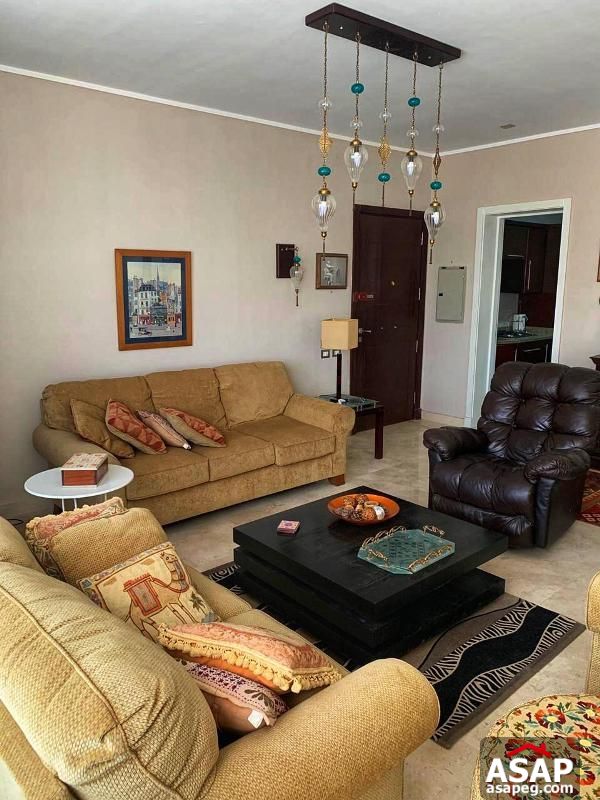 Modern Apartment for Rent in Village Gate Modern Apartment for Rent in Village Gate