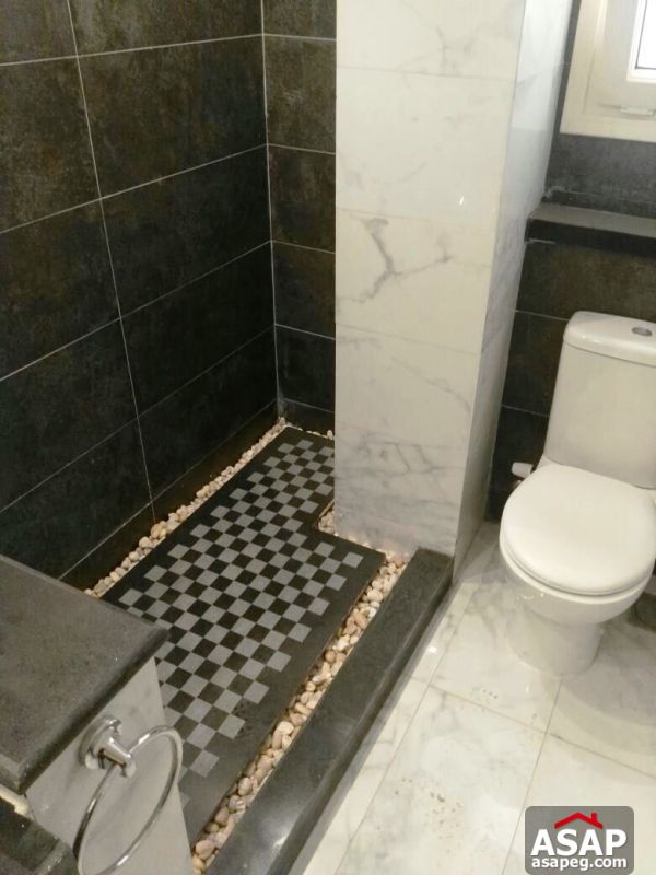 Apartment with Balcony for Rent in New Cairo