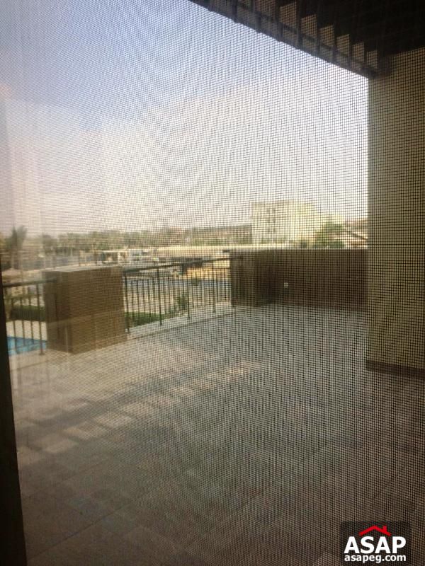 Apartment with Pool View in Uptown Cairo