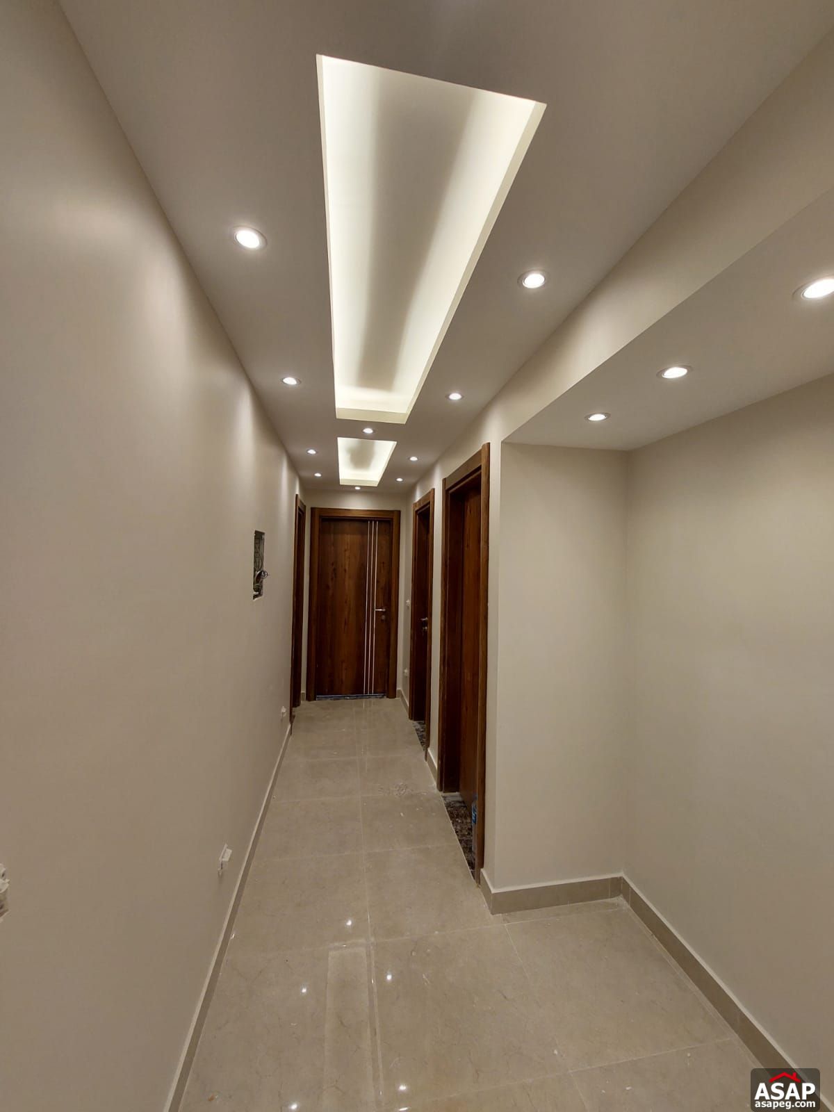 Apartment for Rent in Hyde Park