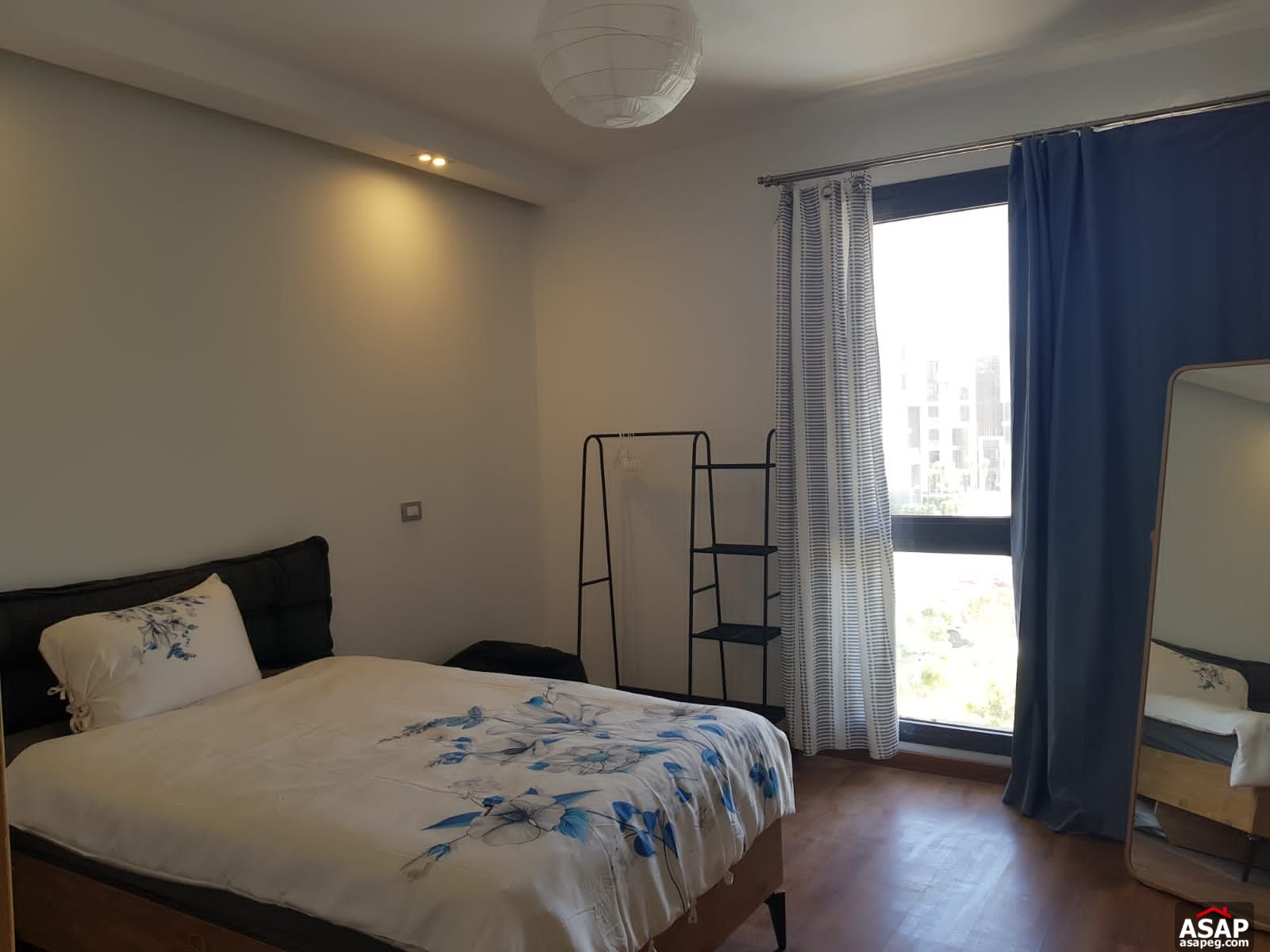 Furnished Apartment for Rent in Eastown Furnished Apartment for Rent in Eastown