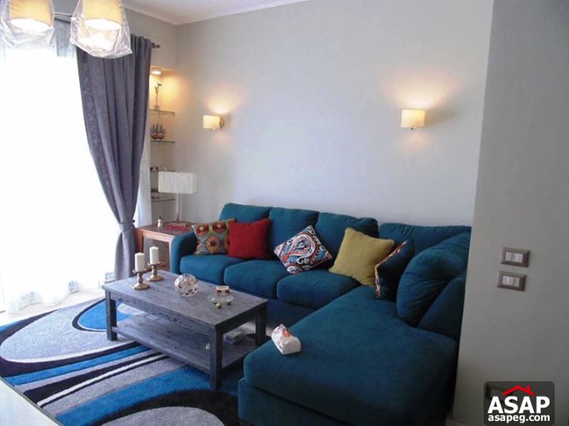 Studio with Garden for Rent in Village Gate Studio with Garden for Rent in Village Gate