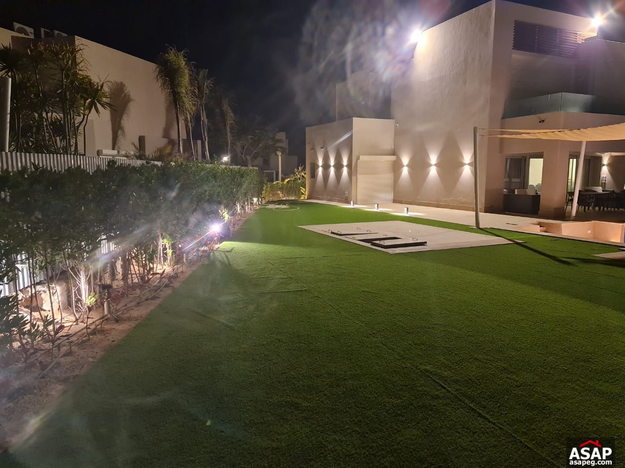 Villa with Pool for Sale in Hacienda Bay