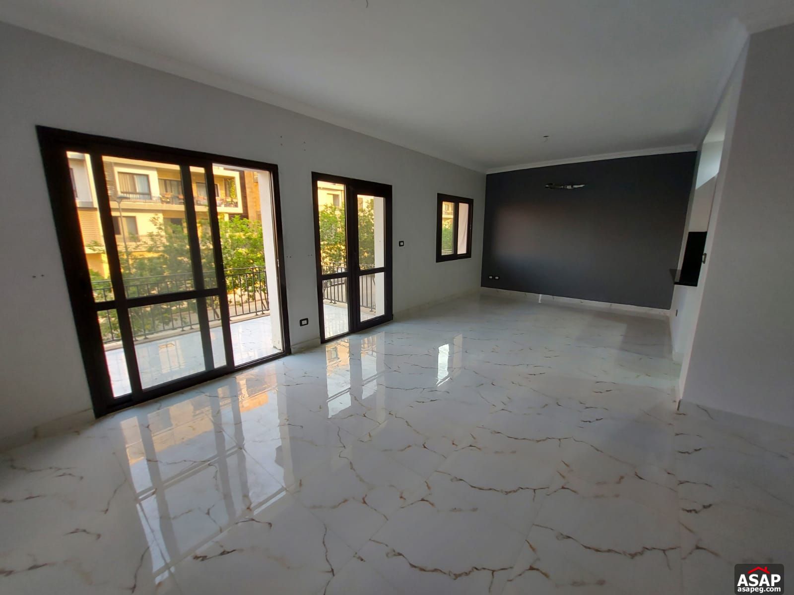 Semi Furnished Apartment for Rent in Eastown Semi Furnished Apartment for Rent in Eastown