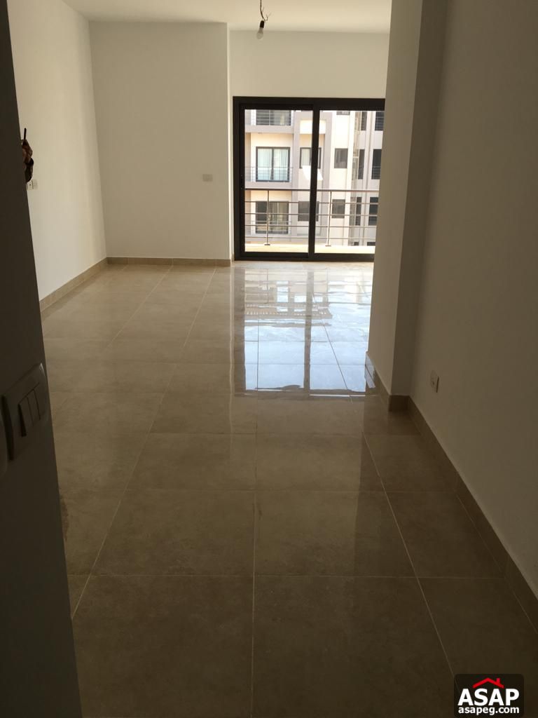 Semi Furnished Apartment for Rent in Fifth Square