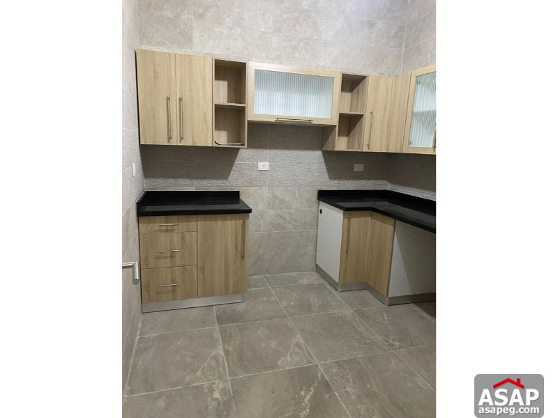 Finished Apartment for Sale in Fifth Square Finished Apartment for Sale in Fifth Square