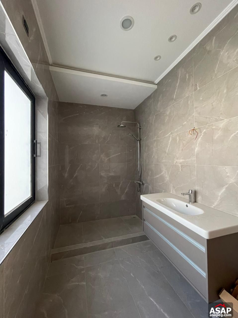 Apartment for Rent in The WaterWay Compound Apartment for Rent in The WaterWay Compound