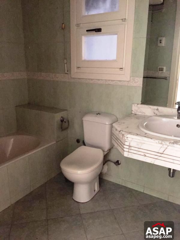 Flat with Nile View in Zamalek