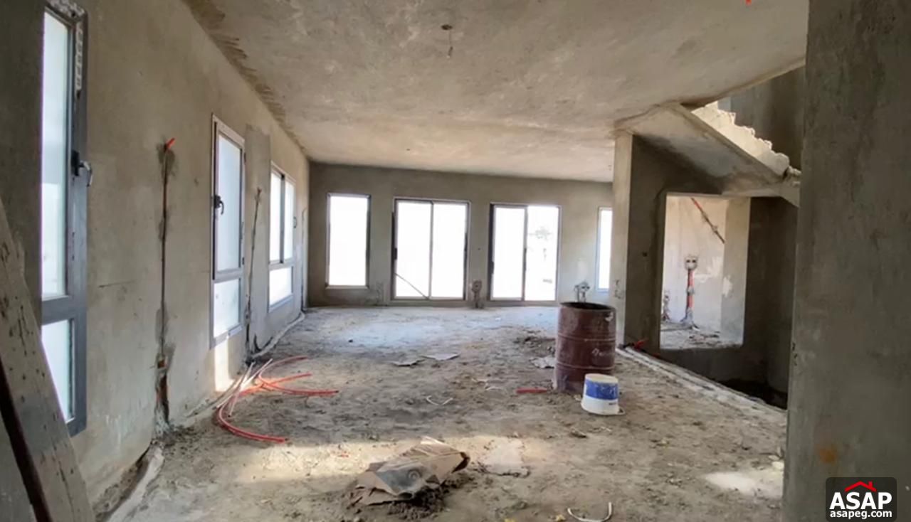 Villa for Sale in Villette