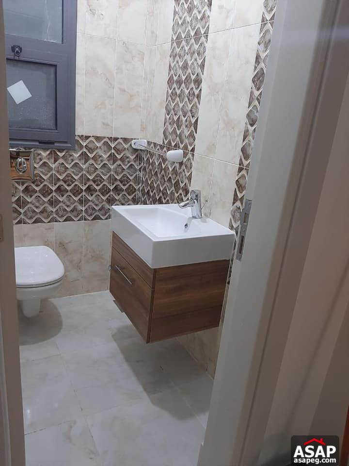 Apartment with Amazing View for Rent in Eastown