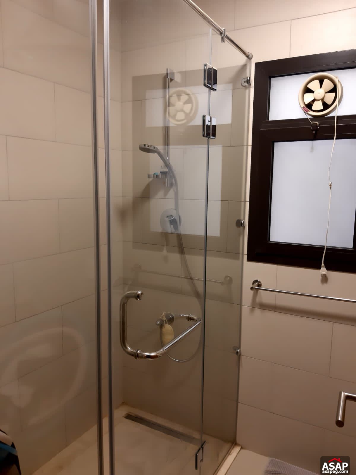 Rent Ground Floor in Eastown Compound Rent Ground Floor in Eastown Compound