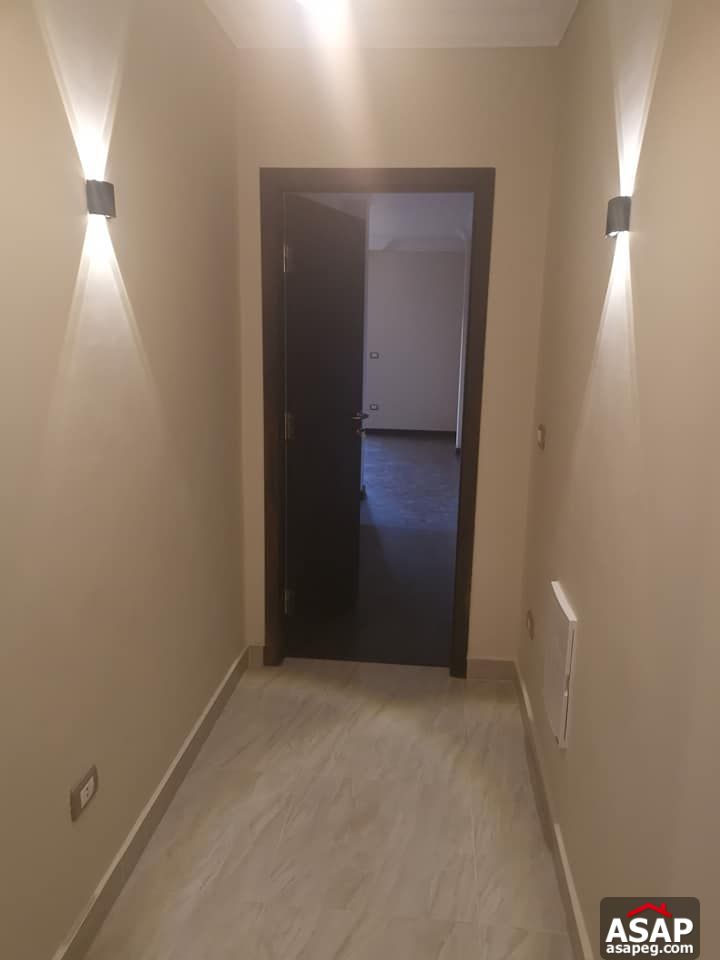 Rent Semi Furnished Apartment in New Cairo