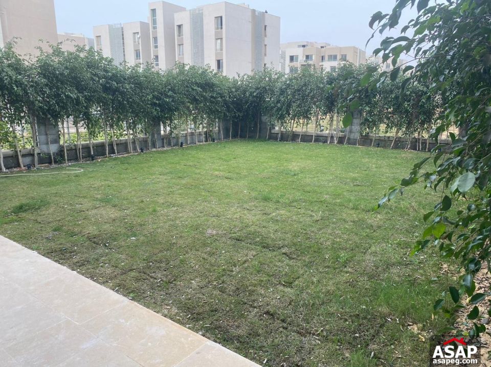 Duplex with Garden for Rent in VGK