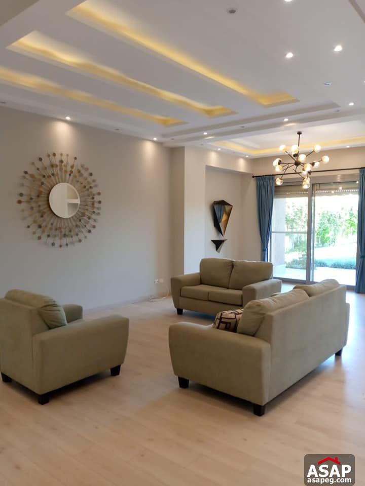 Twin House with Lake View for Sale in Palm Hills Golf View