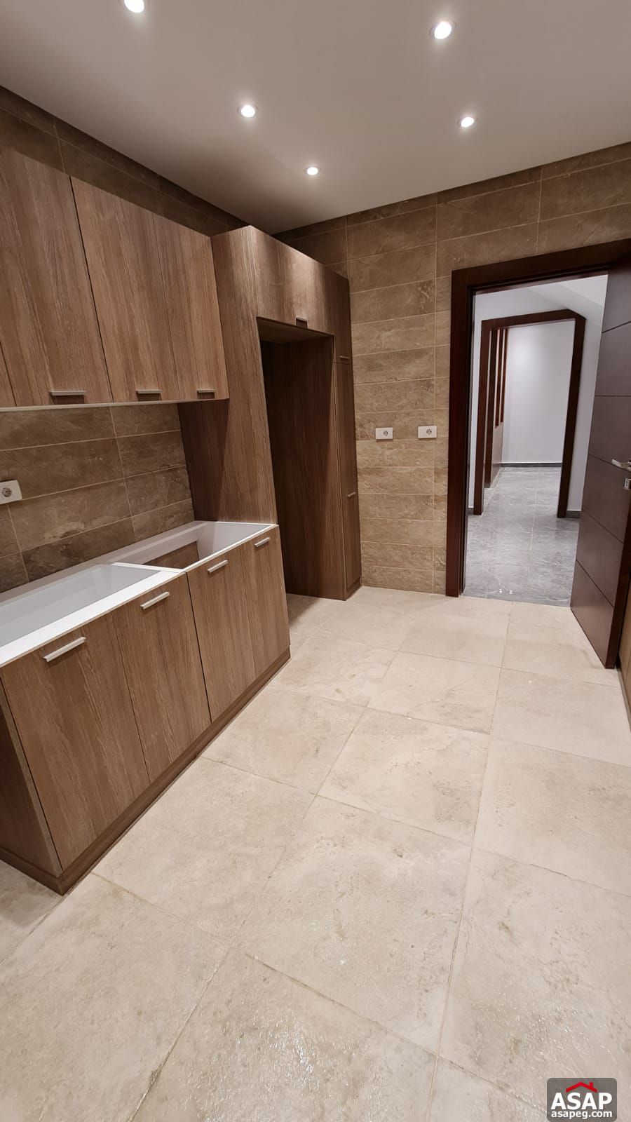 Duplex with Garden for Rent in Eastown Compound Duplex with Garden for Rent in Eastown Compound