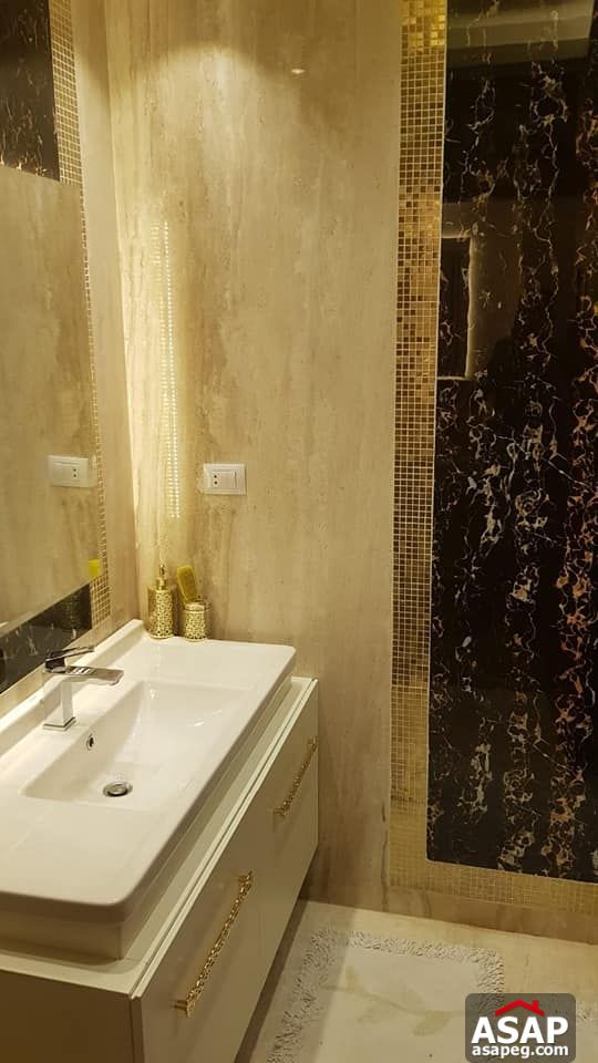 Duplex with Garden for Rent in Eastown