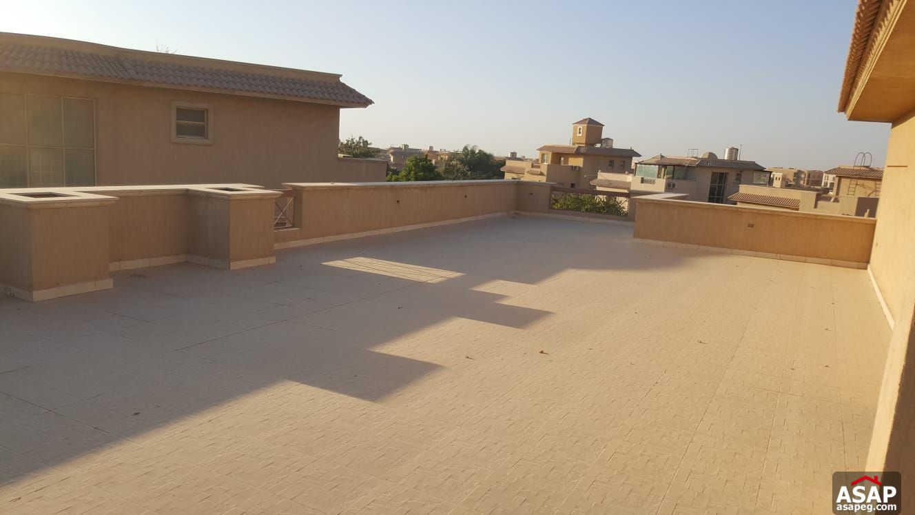 Villa for Sale in Flower Park Compound