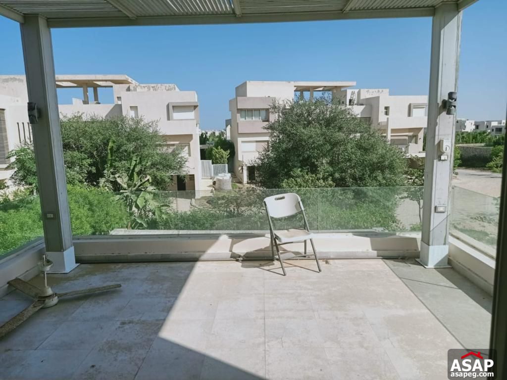 Furnished Senior Chalet for Sale in North Coast Furnished Senior Chalet for Sale in North Coast