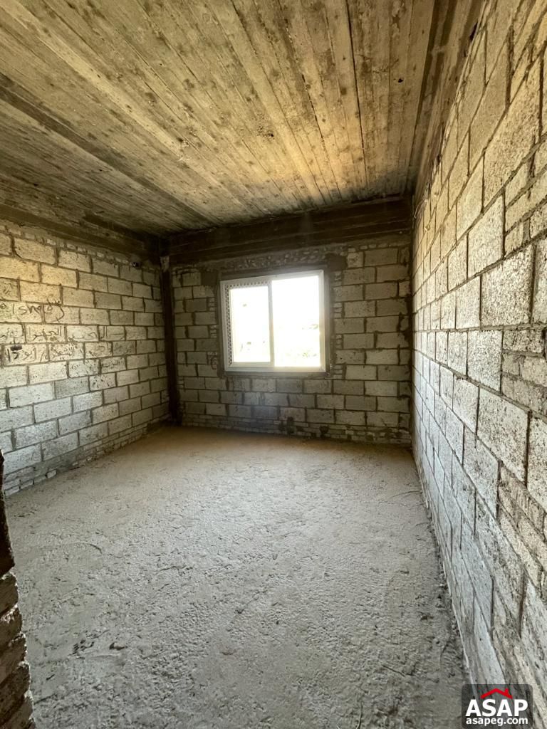 Villa for Sale in Mivida Emaar