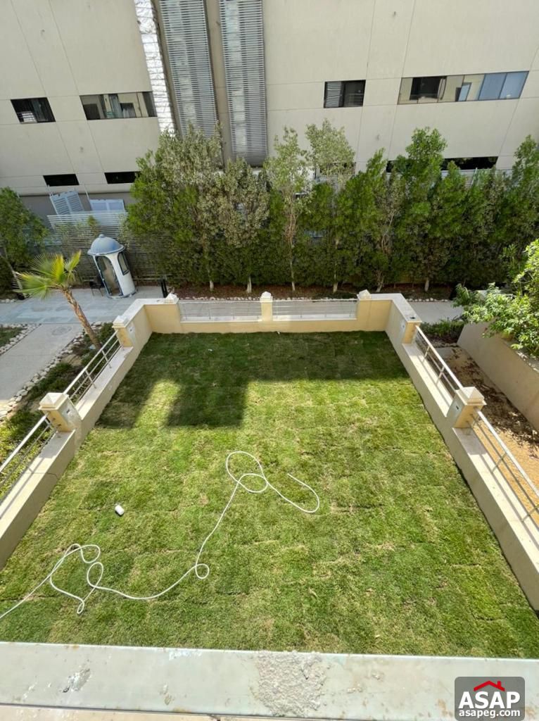 Duplex with Garden for Sale in Village Avenue Duplex with Garden for Sale in Village Avenue