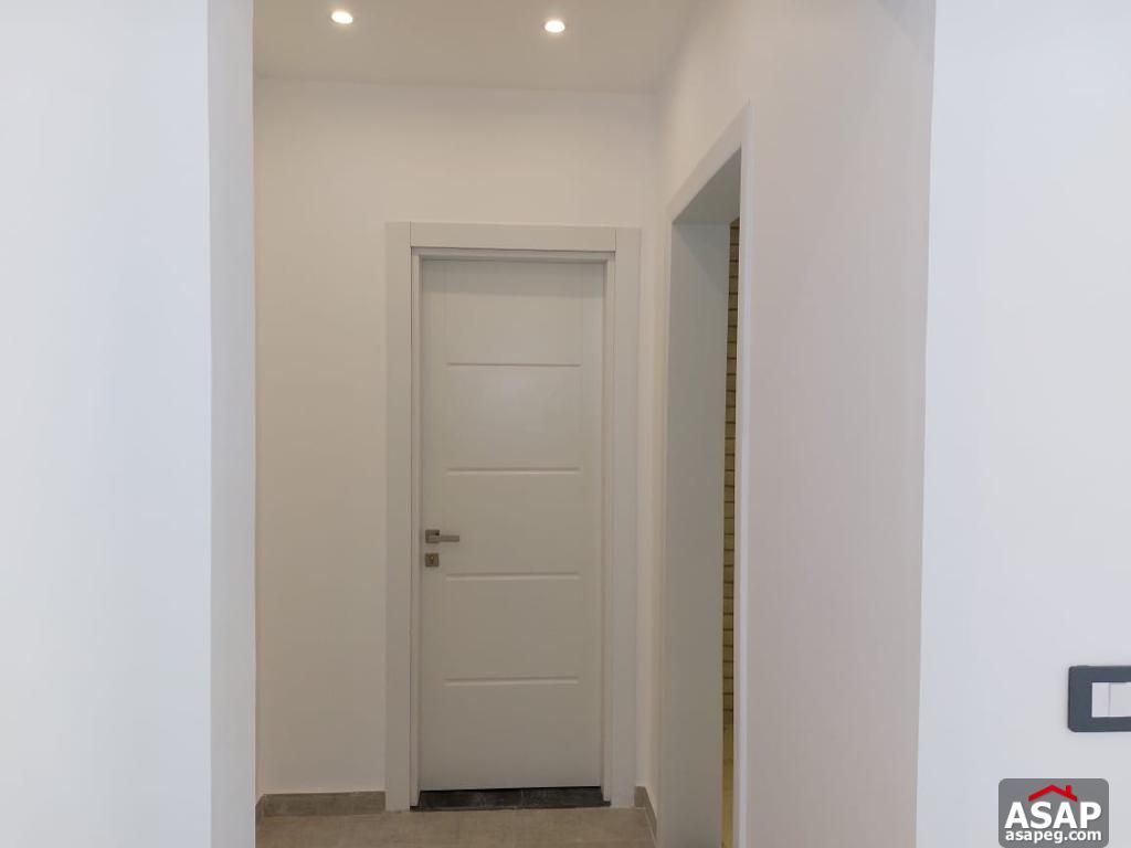 Apartment in Eastown Compound for Rent Apartment in Eastown Compound for Rent