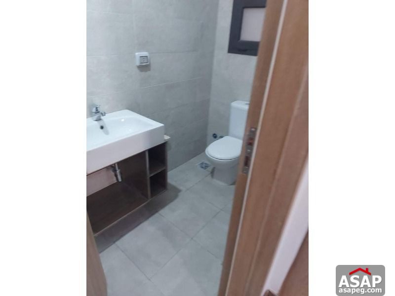 Finished Apartment for Sale in Fifth Square Finished Apartment for Sale in Fifth Square