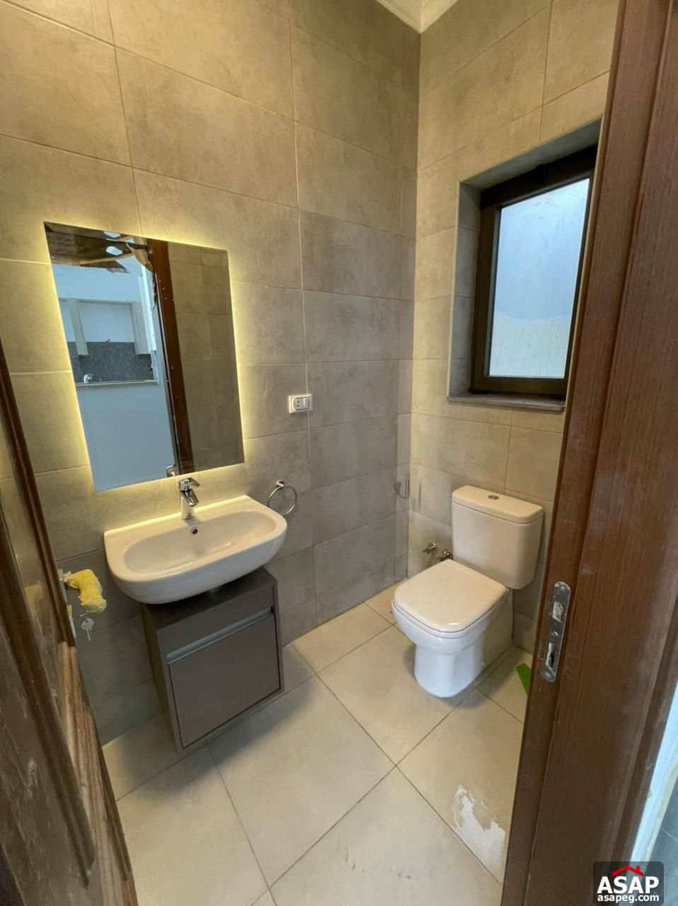 Semi-Furnished Studio for Rent in Eastown Sodic Semi-Furnished Studio for Rent in Eastown Sodic