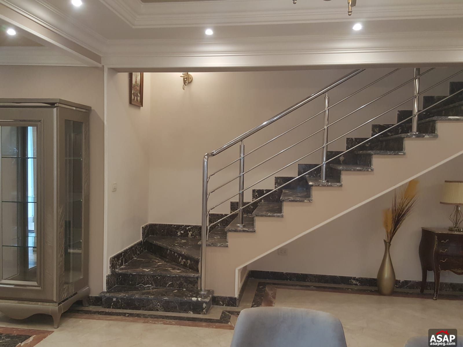 Fully Furnished I Villa for Rent in Hyde Park Fully Furnished I Villa for Rent in Hyde Park