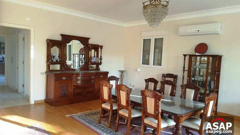 Villa for Rent in Sheikh Zayed Villa for Rent in Sheikh Zayed
