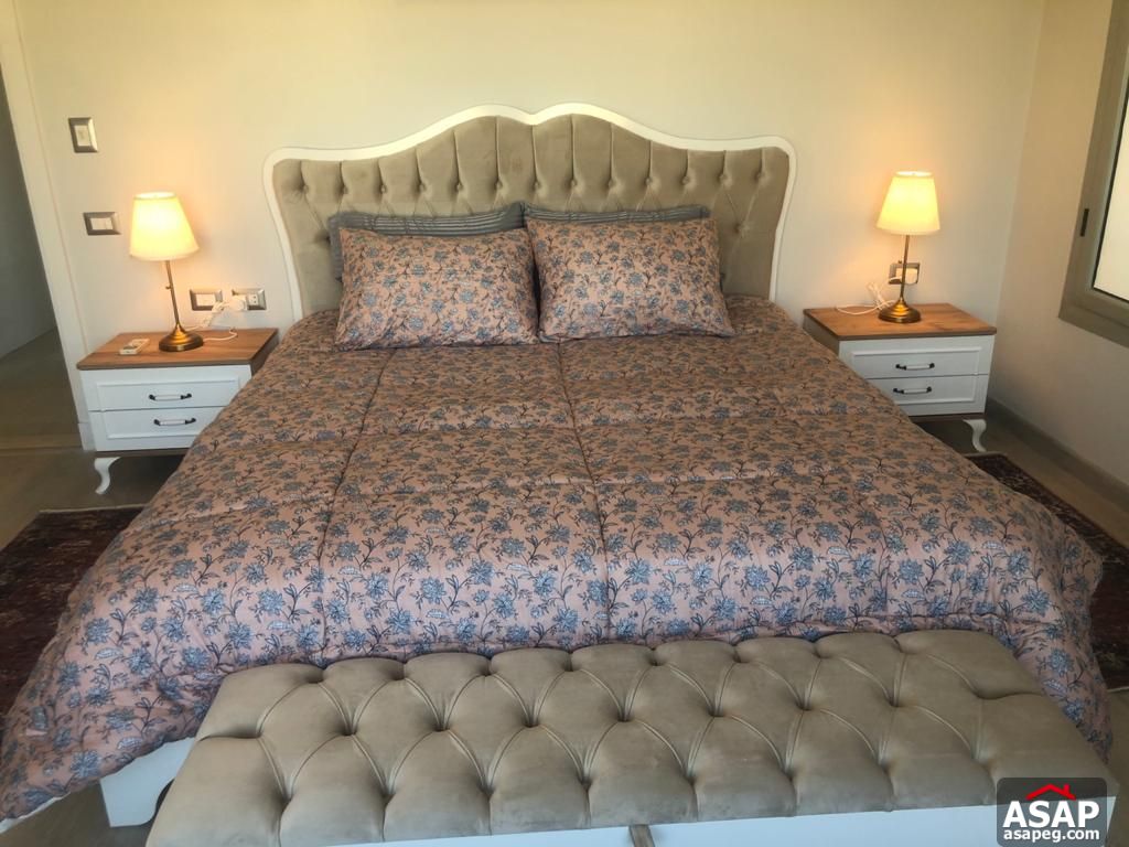 Furnished Studio for Rent in Village Gate Furnished Studio for Rent in Village Gate