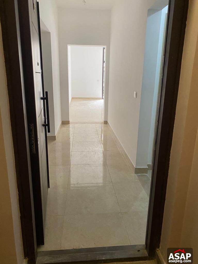 Apartment for Rent in Marasem Compound