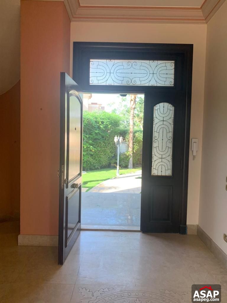 Stand Alone with Swimming Pool for Sale in Lake View Stand Alone with Swimming Pool for Sale in Lake View