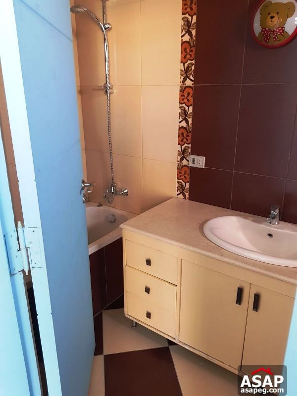 Apartment for Rent in West Arabella Apartment for Rent in West Arabella