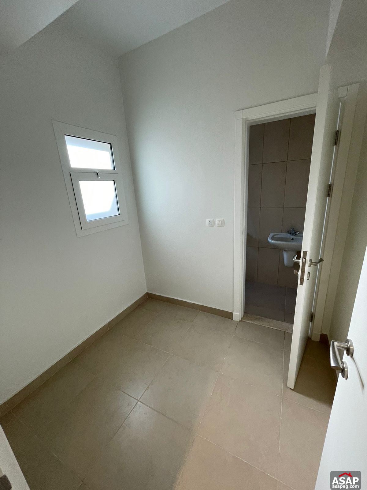 Apartment Pool View for Rent in Mivida Apartment Pool View for Rent in Mivida