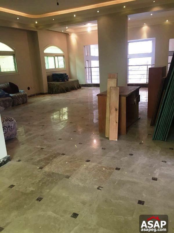 Duplex with Pool for Rent in West Golf