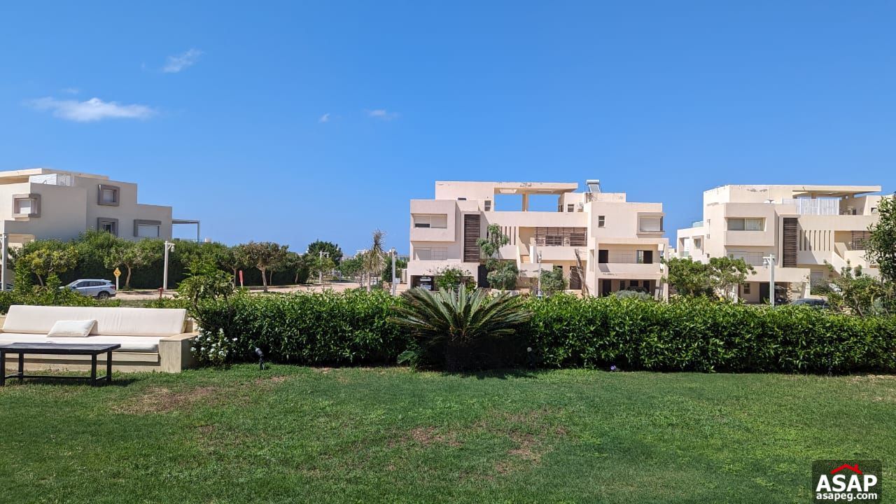 Senior Chalet with Garden for Sale in Hacienda White Senior Chalet with Garden for Sale in Hacienda White