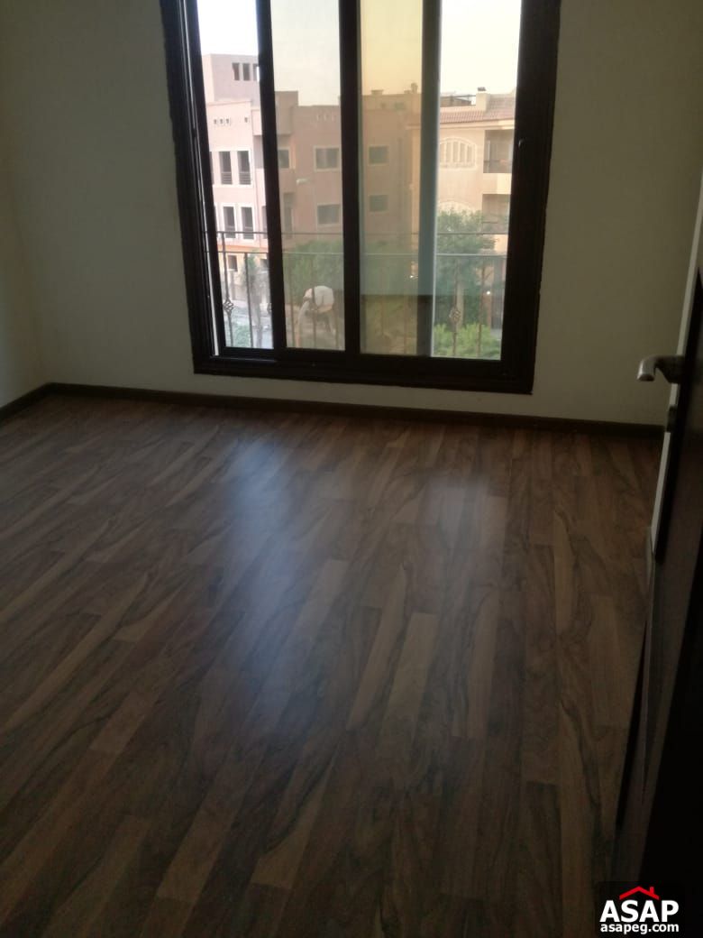 Apartment for rent in Shouyfat compound New Cairo
