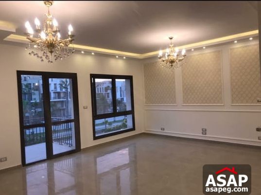 Apartment for Sale in Courtyard Compound Apartment for Sale in Courtyard Compound