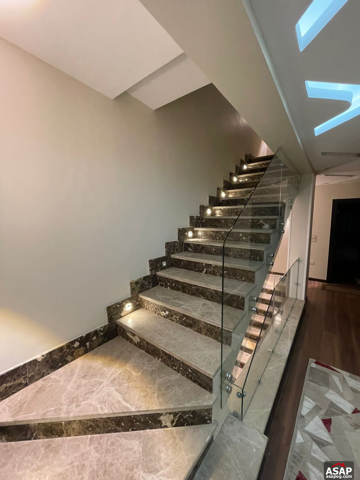 I Villa Roof Corner for Rent in Mountain View Hyde Park I Villa Roof Corner for Rent in Mountain View Hyde Park