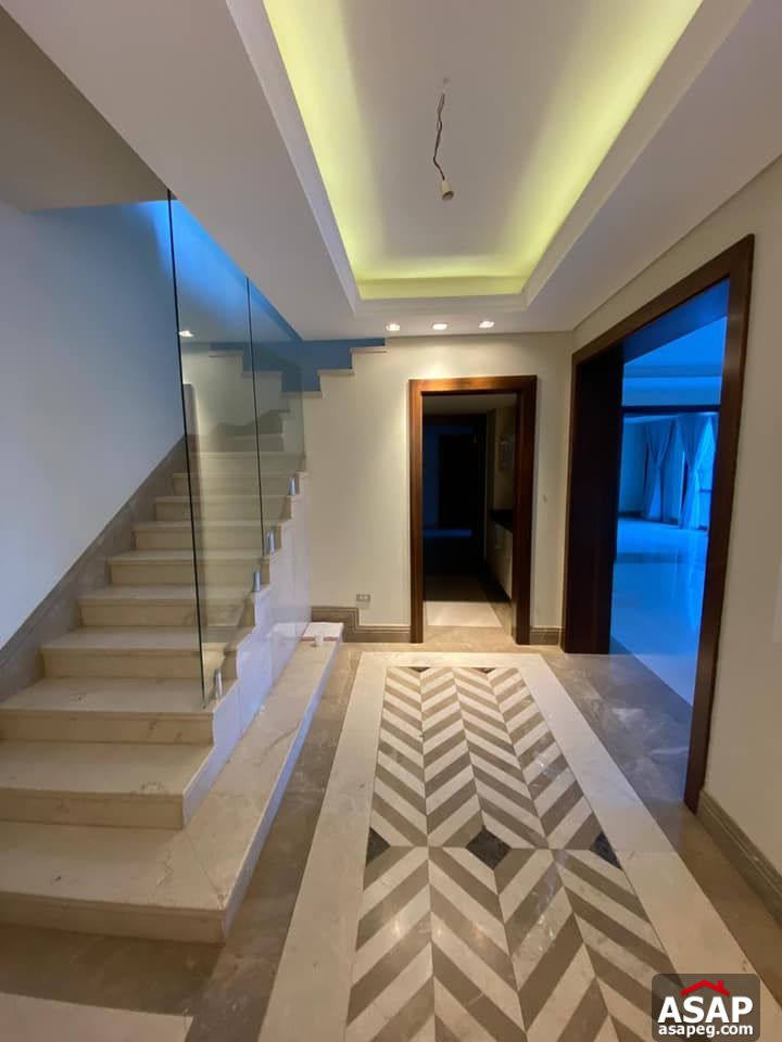 Duplex for Rent in Westown