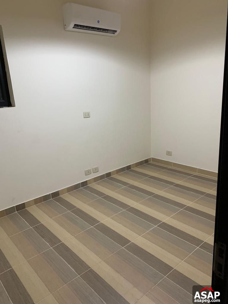 Apartment for Rent in the WaterWay Compound