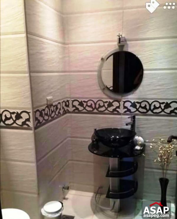 Ultra Modern Apartment in Beverly Hills