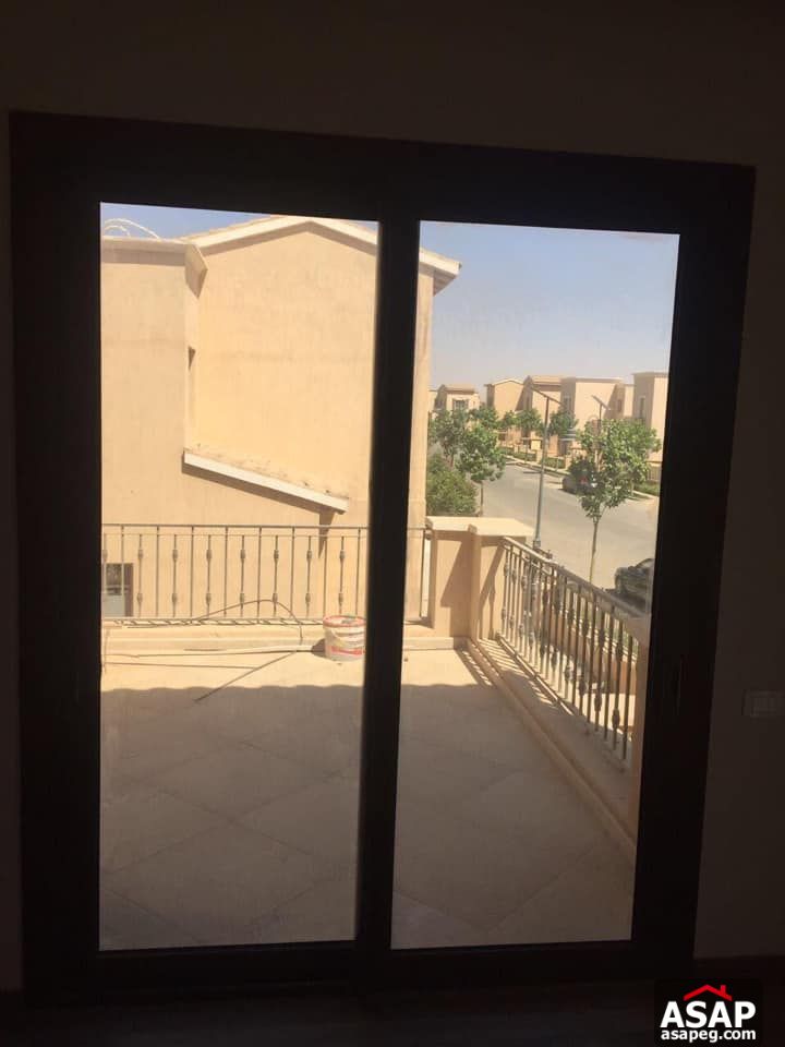 Stand Alone Villa for Rent in Mivida