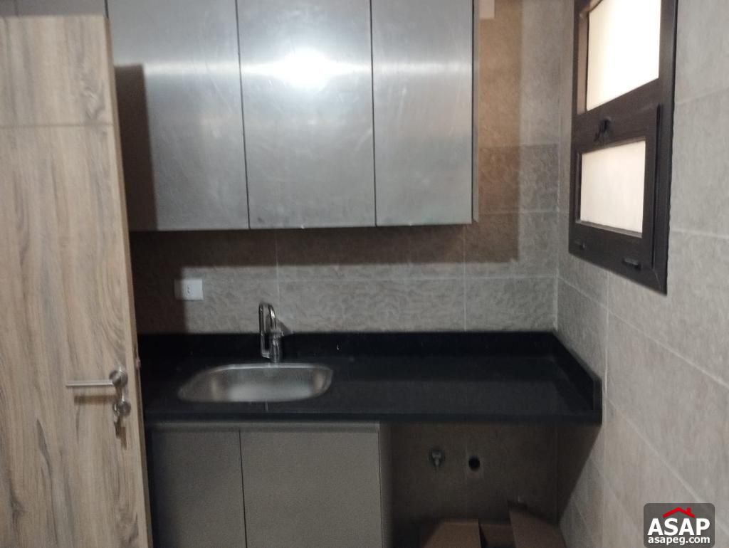 Semi Furnished Apartment for Rent in Fifth Square Semi Furnished Apartment for Rent in Fifth Square