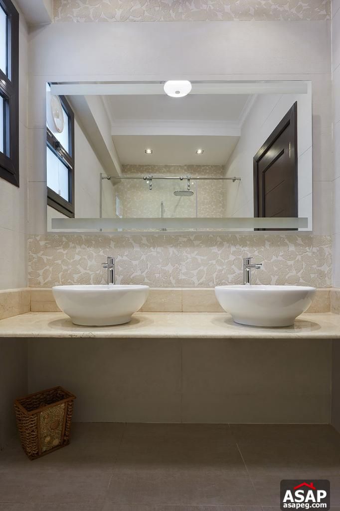 Triplex for Rent in Eastown Sodic