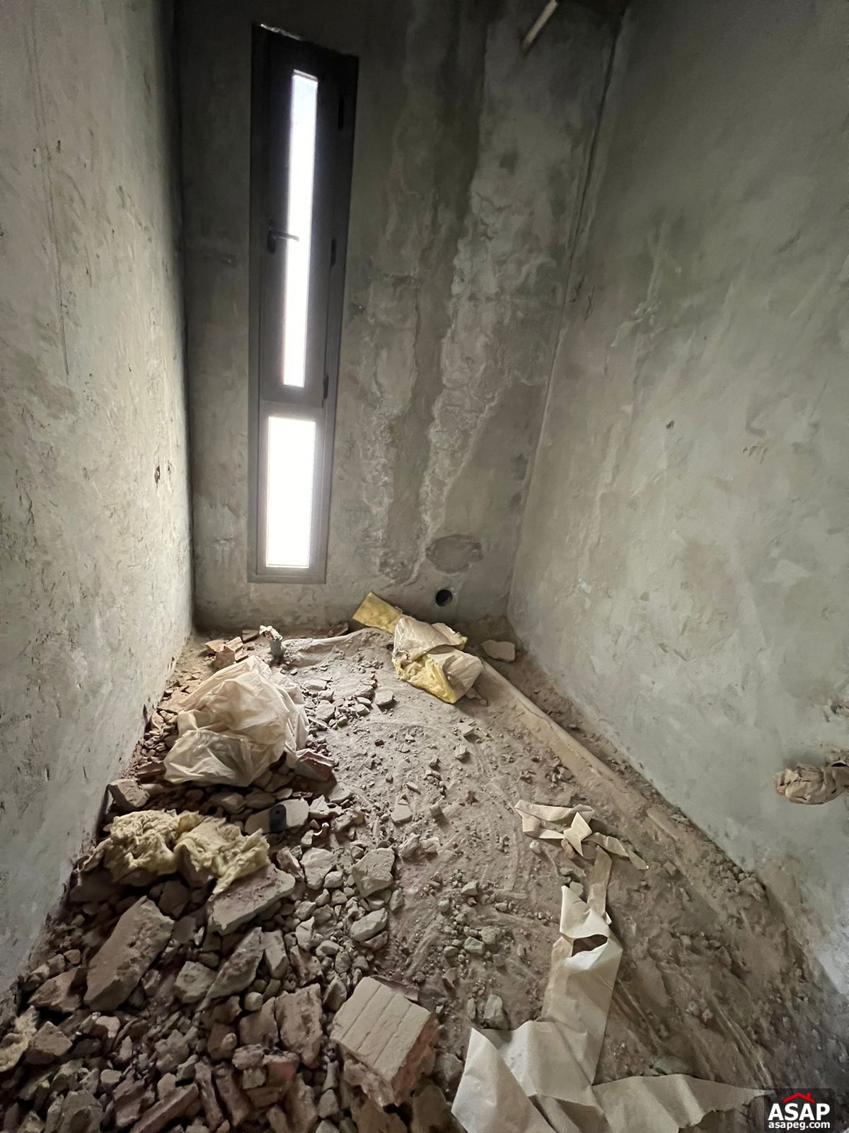 Apartment for Sale in Silver Palm Compound