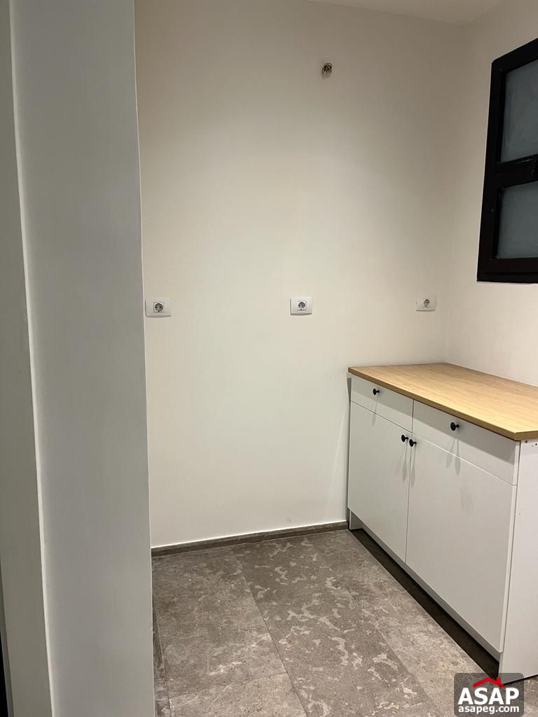 Apartment for Rent in Eastown Apartment for Rent in Eastown