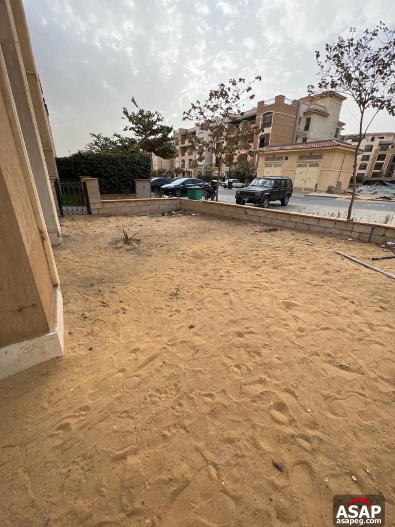 Ground Floor for Sale in Stone Residence